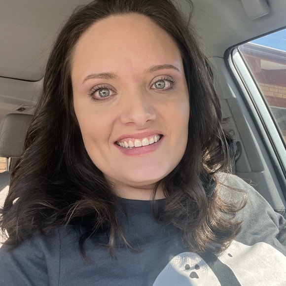 Meet your Posher, Brittany - Picture 1 of 1